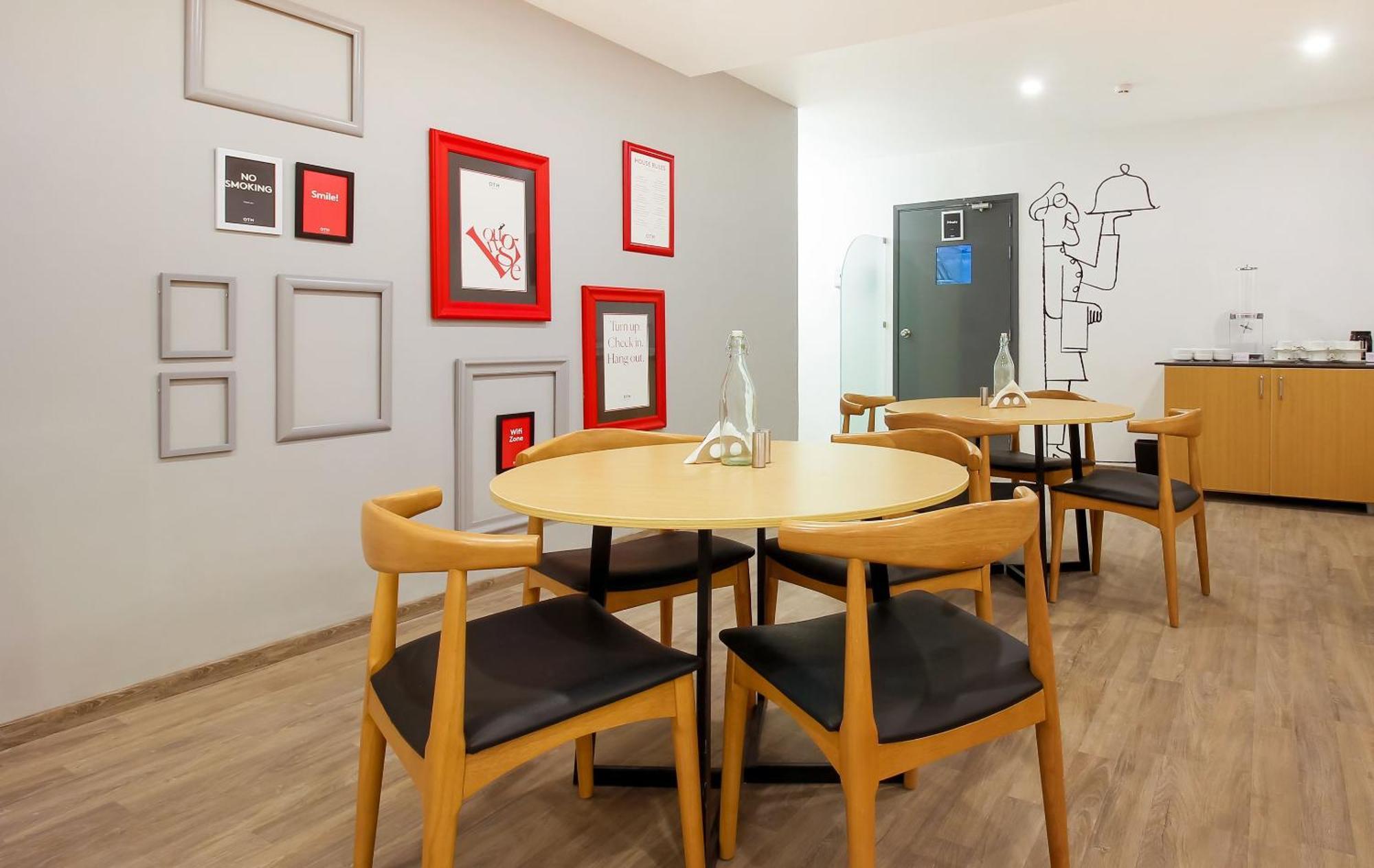 Super Townhouse The Cinco Hotel Near Esi Hospital 海得拉巴 外观 照片